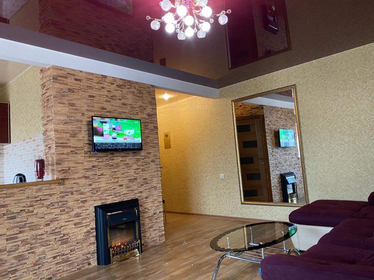 New Apartments With Panoramic Views On Avenue Nauky Charkiv Exteriör bild